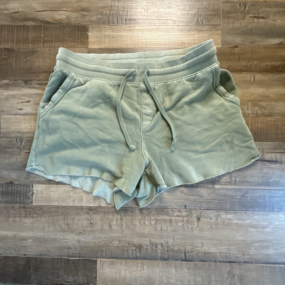 Aerie On-A-Roll Fleece High Waisted Shorts in a muted sage/olive green shade M